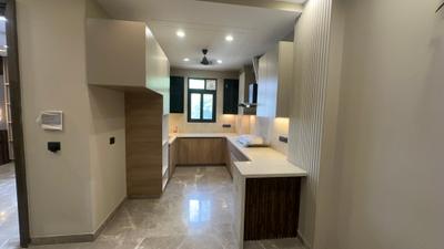 Kitchen Image of 1351 Sq.ft 3 BHK Builder Floor for sale in Paschim Vihar New Delhi for Rs. 28500000