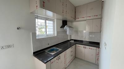 Kitchen Image of 600 Sq.ft 1 BHK Apartment / Flat for rent in Thanisandra Bengaluru for Rs. 25000
