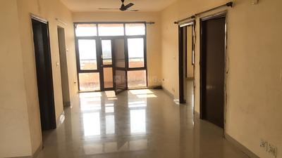 Living Room Image of 2500 Sq.ft 4 BHK Apartment / Flat for sale in CGHS IFCI Apartment, Sector 9 Gurgaon for Rs. 23000000