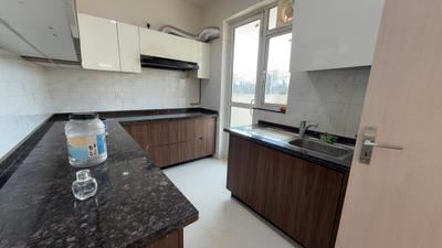 Kitchen Image of 2015 Sq.ft 3.5 BHK Apartment / Flat for sale in Bestech Altura, Sector 79 Gurgaon for Rs. 24400000