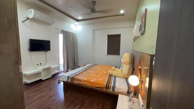 Bedroom Image of 1427 Sq.ft 2.5 BHK Apartment / Flat for rent in Adani Elysium, Shantigram Ahmedabad for Rs. 34000