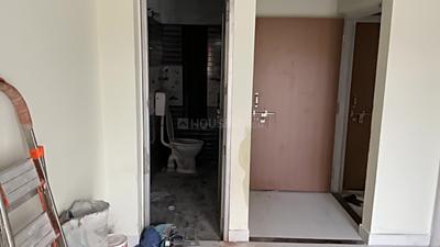 Bathroom Image of 700 Sq.ft 1 BHK Independent House for rent in Anandpuri Patna for Rs. 14000