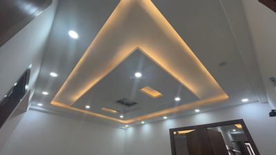 Living Room Image of 3000 Sq.ft 3 BHK Builder Floor for rent in Sector 51 Gurgaon for Rs. 70000