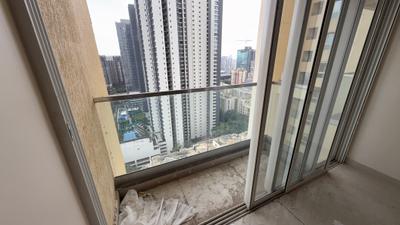 Balcony Image of 950 Sq.ft 2 BHK Apartment / Flat for sale in Sheth Montana, Mulund West Mumbai for Rs. 17500000