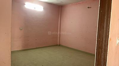 Bedroom Image of 1375 Sq.ft 3 BHK Builder Floor for rent in Triveni Nagar Lucknow for Rs. 15000