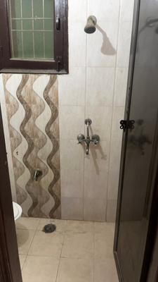 Image of 1200 Sq.ft 3 BHK Builder Floor for rent in Sector 49, Noida for Rs. 25000