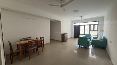Living Room Image of 1700 Sq.ft 3 BHK Apartment / Flat for sale in Cosmos Golden Heights, Crossings Republik Ghaziabad for Rs. 11400000