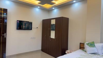 Bedroom Image of 450 Sq.ft 1 BHK Builder Floor for rent in Picnic Garden Kolkata for Rs. 20000