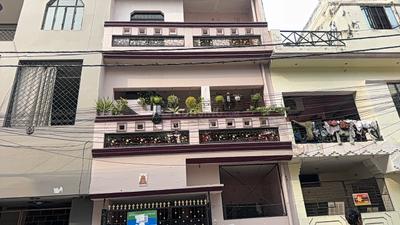 Bedroom Image of 650 Sq.ft 6 BHK Independent House for sale in Indira Nagar Lucknow for Rs. 9000000