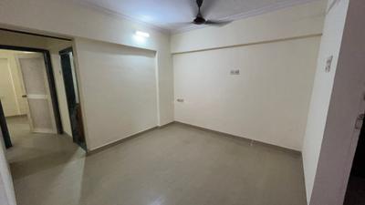 Living Room Image of 905 Sq.ft 2 BHK Apartment / Flat for rent in Thakur Gayatri Satsang, Kandivali East Mumbai for Rs. 45000