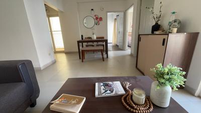 Living Room Image of 990 Sq.ft 2 BHK Apartment / Flat for sale in Trident Embassy, Noida Extension Greater Noida for Rs. 8500000