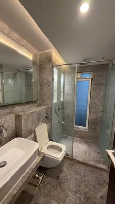 Image of 1200 Sq.ft 3 BHK Apartment / Flat for sale in Khar West, Mumbai for Rs. 62500000