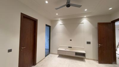 Bedroom Image of 1800 Sq.ft 3 BHK Builder Floor for sale in Paschim Vihar New Delhi for Rs. 38500000