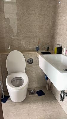 Image of 1050 Sq.ft 2 BHK Apartment / Flat for sale in Sheth Auris Serenity, Malad West, Mumbai for Rs. 32000000