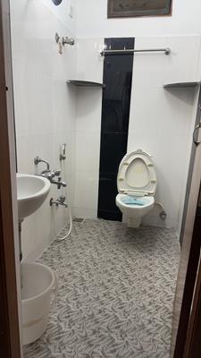 Image of 1300 Sq.ft 3.5 BHK Builder Floor for rent in Padi, Chennai for Rs. 35000