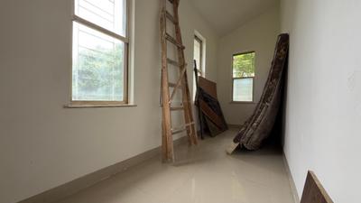 Bedroom Image of 3400 Sq.ft 3.5 BHK Villa for sale in Pisoli Pune for Rs. 17000000