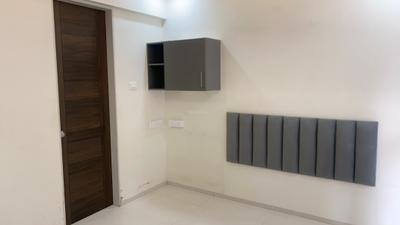 Bedroom Image of 1000 Sq.ft 3 BHK Apartment / Flat for rent in Tulip Infinity World, Punawale Pune for Rs. 35000