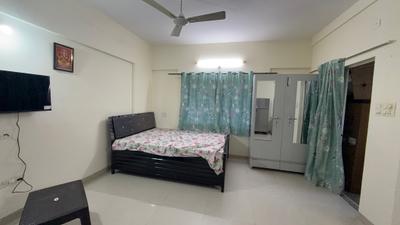 Bedroom Image of 465 Sq.ft 1 RK Apartment / Flat for rent in Amanora Towers 23 25, Hadapsar Pune for Rs. 22000