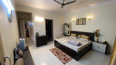 Bedroom Image of 2385 Sq.ft 4 BHK Apartment / Flat for sale in Bulland Group Heights, Crossings Republik Ghaziabad for Rs. 17000000