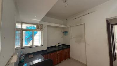 Kitchen Image of 670 Sq.ft 1.5 BHK Apartment / Flat for sale in Mathura Apartments, Kothrud Pune for Rs. 10000000