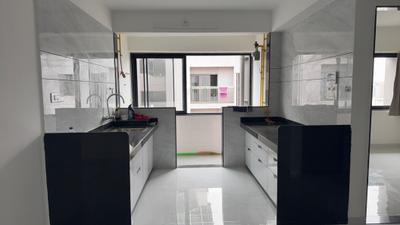 Kitchen Image of 1850 Sq.ft 3 BHK Apartment / Flat for rent in Palanpur Surat for Rs. 31000