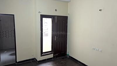 Bedroom Image of 1213 Sq.ft 2.5 BHK Apartment / Flat for sale in Wave Floors, Wave City Ghaziabad for Rs. 9500000