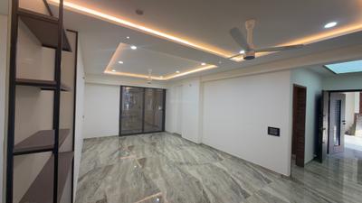 Living Room Image of 2250 Sq.ft 4 BHK Apartment / Flat for rent in Swagat Agacia, Sargasan Gandhinagar for Rs. 60000