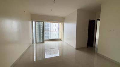 Living Room Image of 921 Sq.ft 2 BHK Apartment / Flat for sale in Sheth Montana, Mulund West Mumbai for Rs. 22000000