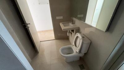 Image of 950 Sq.ft 2 BHK Apartment / Flat for rent in Hiranandani Estate, Thane for Rs. 55000