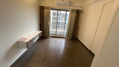 Bedroom Image of 750 Sq.ft 2 BHK Apartment / Flat for rent in Veena Synergy, Andheri East Mumbai for Rs. 90000