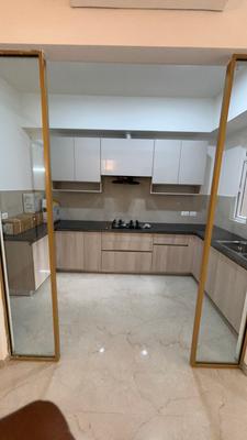 Kitchen Image of 1712 Sq.ft 3.5 BHK Builder Floor for rent in Smartworld Orchard, Sector 61 Gurgaon for Rs. 60000