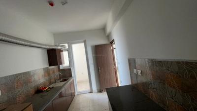 Kitchen Image of 1900 Sq.ft 3 BHK Apartment / Flat for rent in Hero Homes, Sector 104 Gurgaon for Rs. 45000