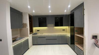 Kitchen Image of 1800 Sq.ft 4 BHK Apartment / Flat for sale in Satbari New Delhi for Rs. 16000000