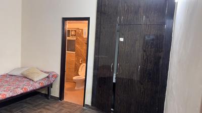 Bedroom Image of 1035 Sq.ft 2 BHK Apartment / Flat for sale in Amrapali Silicon City, Sector 76 Noida for Rs. 9800000