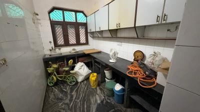 Kitchen Image of 1845 Sq.ft 3 BHK Independent House for sale in Sector 10A Gurgaon for Rs. 65000000