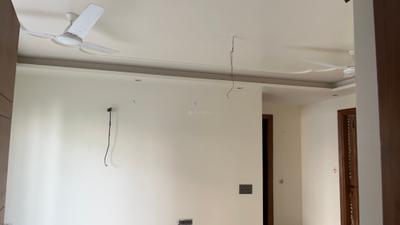 Living Room Image of 2250 Sq.ft 3 BHK Independent House for rent in BPTP Amstoria , Sector 102 Gurgaon for Rs. 45000