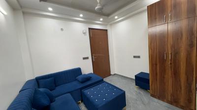 Living Room Image of 450 Sq.ft 1 BHK Apartment / Flat for rent in Chhattarpur New Delhi for Rs. 19000