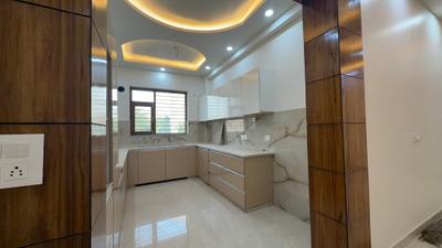 Kitchen Image of 2250 Sq.ft 3 BHK Builder Floor for sale in RR Homes Luxury Floors, Sector 49 Faridabad for Rs. 22000000
