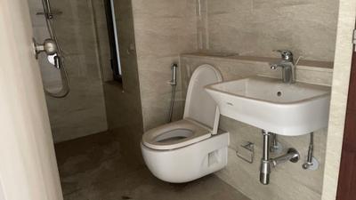 Image of 1500 Sq.ft 3 BHK Apartment / Flat for sale in Adani Ten BKC, Bandra East, Mumbai for Rs. 85000000
