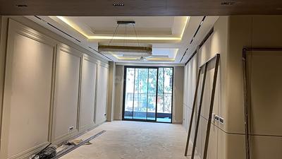 Living Room Image of 2700 Sq.ft 4 BHK Builder Floor for sale in DLF Phase 2 Gurgaon for Rs. 52500000