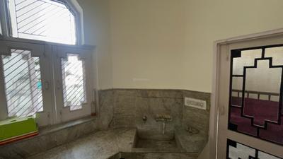 Kitchen Image of 677 Sq.ft 2 BHK Builder Floor for rent in Jawaddi Taksal Ludhiana for Rs. 22000