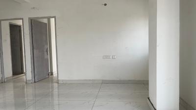 Living Room Image of 2400 Sq.ft 4 BHK Apartment / Flat for sale in Bangur Avenue Kolkata for Rs. 15000000