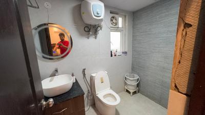 Image of 900 Sq.ft 2 BHK Apartment / Flat for sale in Aditya Urban Royale, Bamheta Village, Ghaziabad for Rs. 6100000
