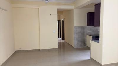 Living Room Image of 1470 Sq.ft 3 BHK Apartment / Flat for rent in JM Orchid, Sector 76 Noida for Rs. 42000