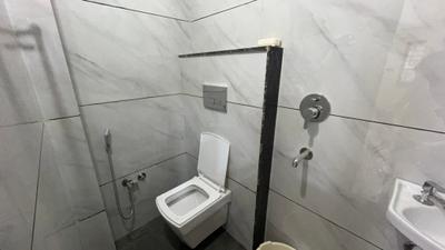 Bathroom Image of 1500 Sq.ft 1 BHK Independent House for rent in Indra Puri Colony Indore for Rs. 19999