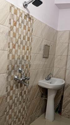 Image of 750 Sq.ft 2.5 BHK Builder Floor for sale in Chirag Dilli, New Delhi for Rs. 7200000