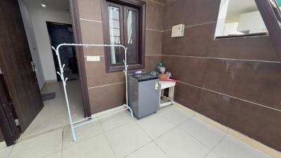 Balcony Image of 550 Sq.ft 1 BHK Builder Floor for rent in Sector 19 Dwarka New Delhi for Rs. 20000