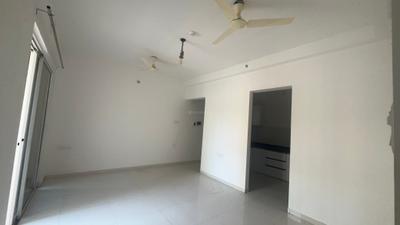 Living Room Image of 950 Sq.ft 2 BHK Apartment / Flat for rent in Manjari Khurd Pune for Rs. 24000