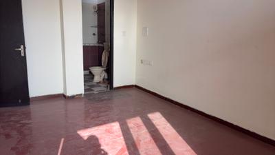 Bedroom Image of 1850 Sq.ft 3 BHK Apartment / Flat for rent in Amrapali Vaishali, Vaishali Ghaziabad for Rs. 36000