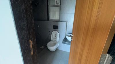 Image of 780 Sq.ft 2 BHK Apartment / Flat for rent in Kharadi, Pune for Rs. 32000